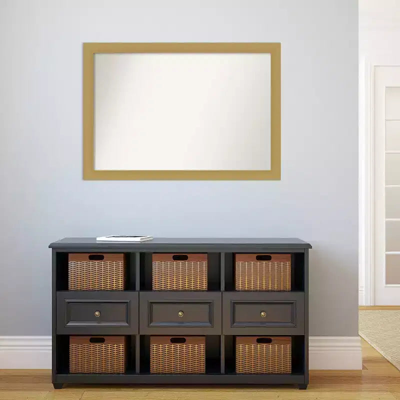 Specchio da parete senza smussatura Grace Brushed Gold 40" x 28" - Amanti Art: Rettangolare moderno, cornice in polistirene, include ferramenta di montaggio