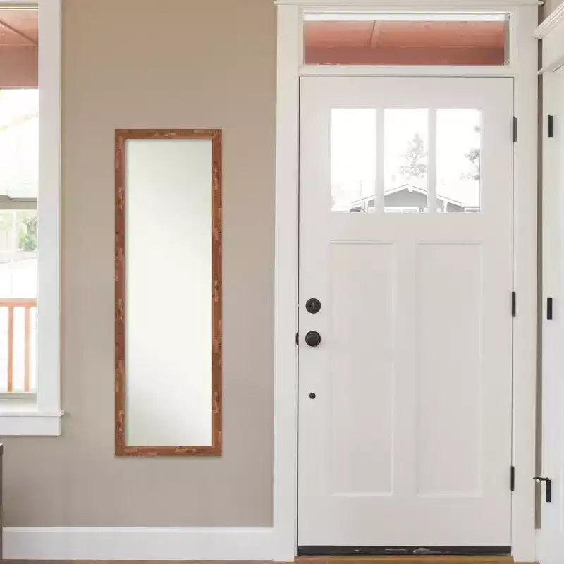 Specchio Amanti Art da 17" x 51" per porta, in legno di noce americano chiaro non smussato modello Fresco
