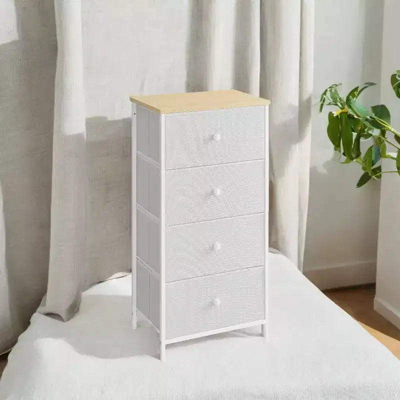 Cassettiera Chic a 4 Cassetti in Tessuto - Soluzione Versatile per Camera da Letto, Soggiorno e Altro Ancora
