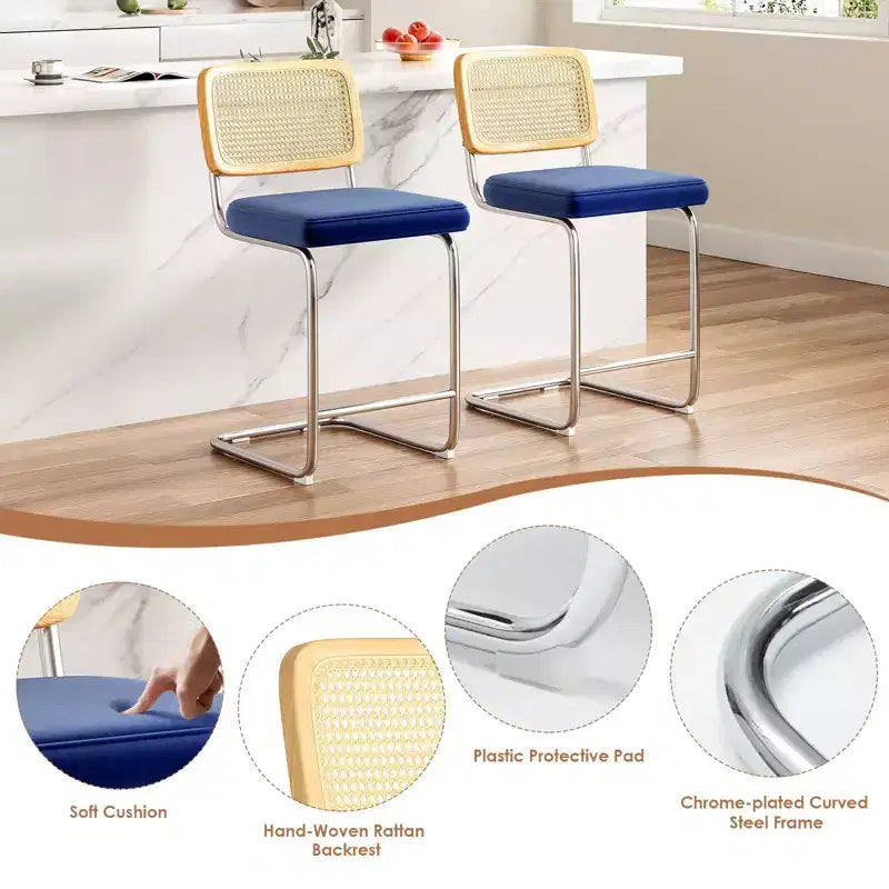 PexFix 2 sgabelli da bar altezza bancone imbottiti in velluto con schienale in rattan, 61 cm, senza braccioli, per isola cucina, blu reale