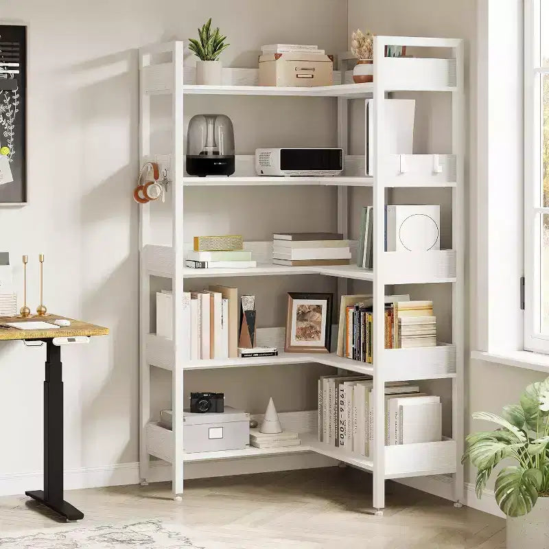 Garvee Libreria Angolare a 5 Ripiani con Ganci, Scaffale in Legno con Ripiani Aperti e Telaio in Metallo per Ufficio Domestico