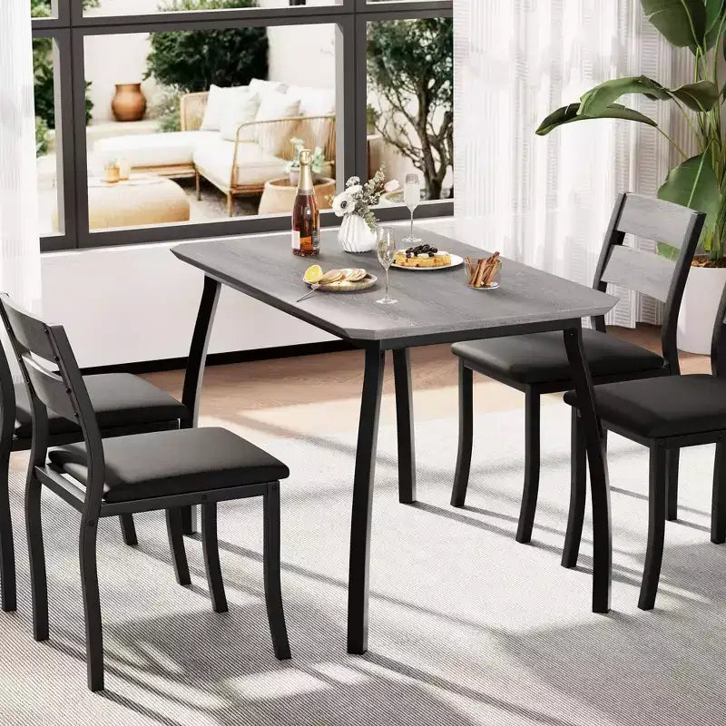 Coolmee Set da 5 Pezzi Tavolo da Pranzo per 4 Persone, Tavolo da Cucina Moderno con Sedie Imbottite e Struttura in Ferro, Set di Mobili per Sala da Pranzo in Legno per Piccoli Spazi