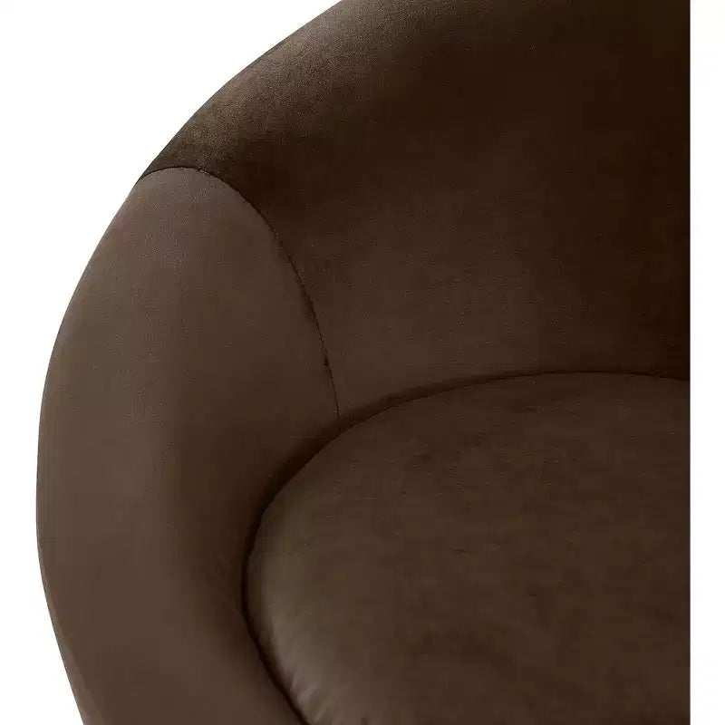 Meridian Furniture, Poltrona occasionale in velluto Tristan