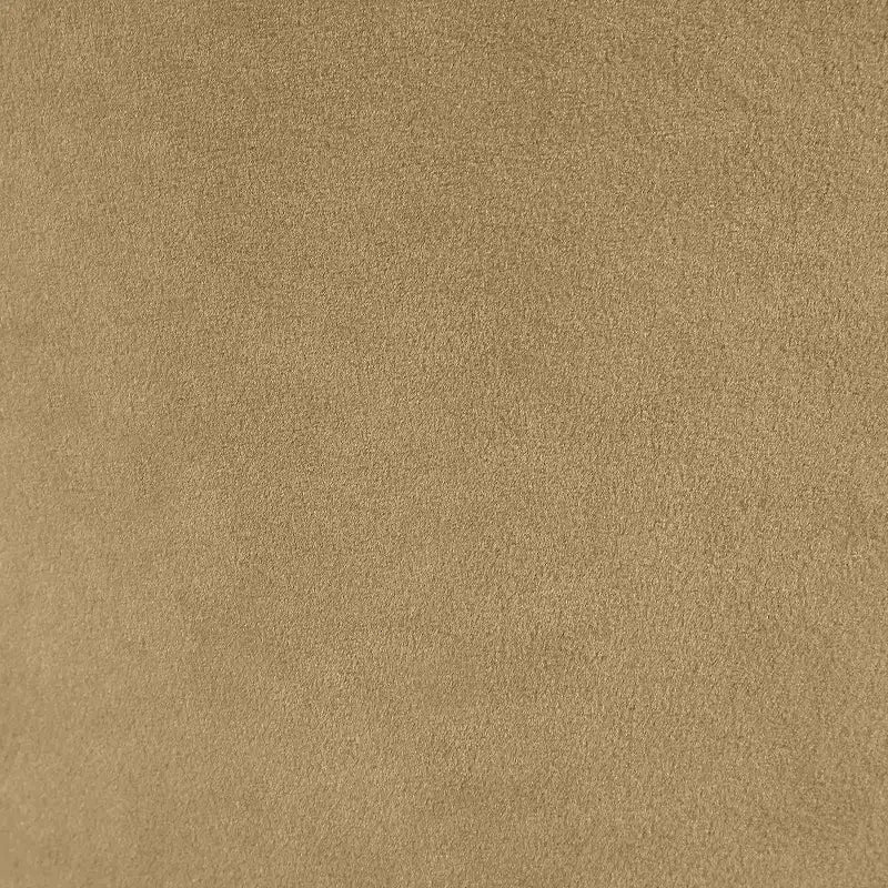 Meridian Furniture, Poltrona occasionale in velluto Tristan