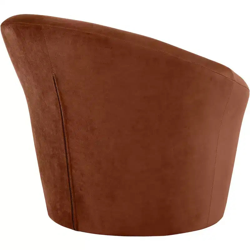 Meridian Furniture, Poltrona occasionale in velluto Tristan