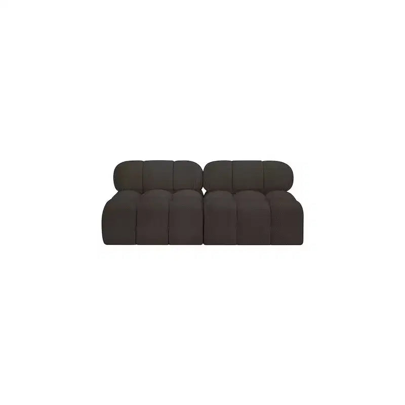 Meridian Furniture, divano modulare in tessuto Bouclé Ames