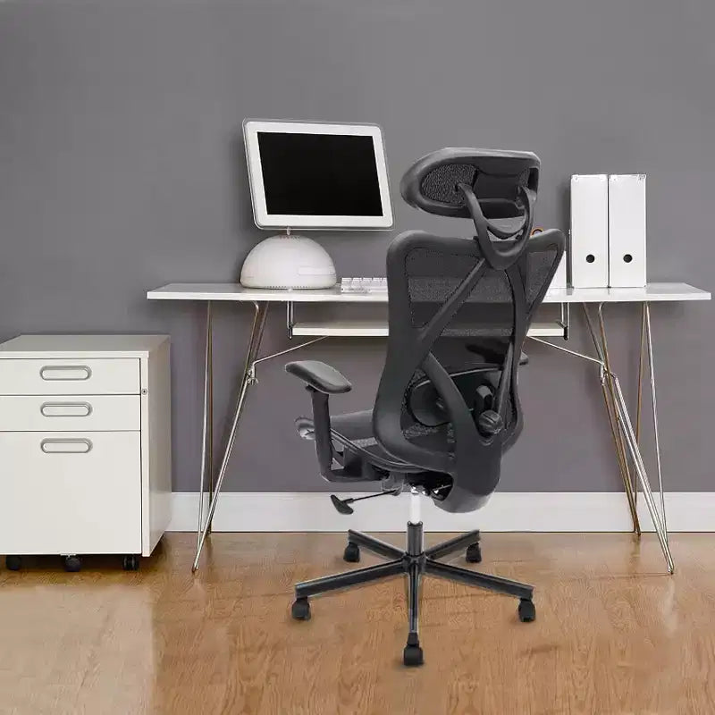 Sedia da ufficio ergonomica Okak Mesh, sedia da computer con supporto lombare, braccioli e poggiatesta regolabili, sedia criss cross per casa, ufficio, nera