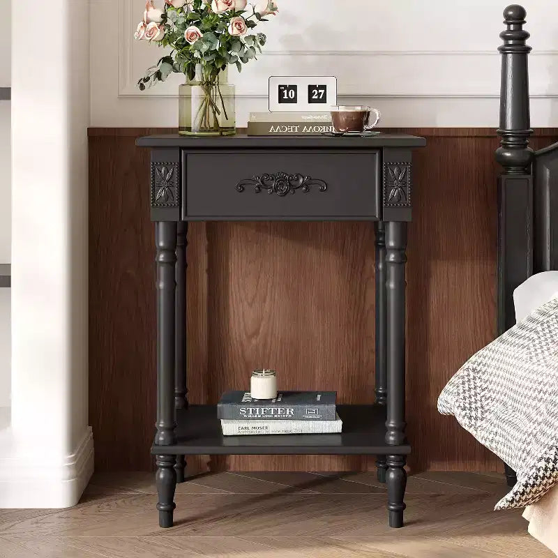 Comodino Elegante con Cassetto e Ripiano Inferiore – Tavolino da Notte Raffinato, Bianco o Nero