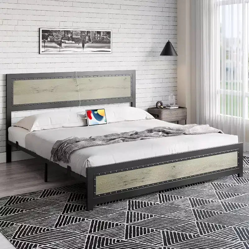 Base letto con elegante testiera di design, vano contenitore sotto il letto, nessun box spring richiesto, facile montaggio, supporto robusto, grigio