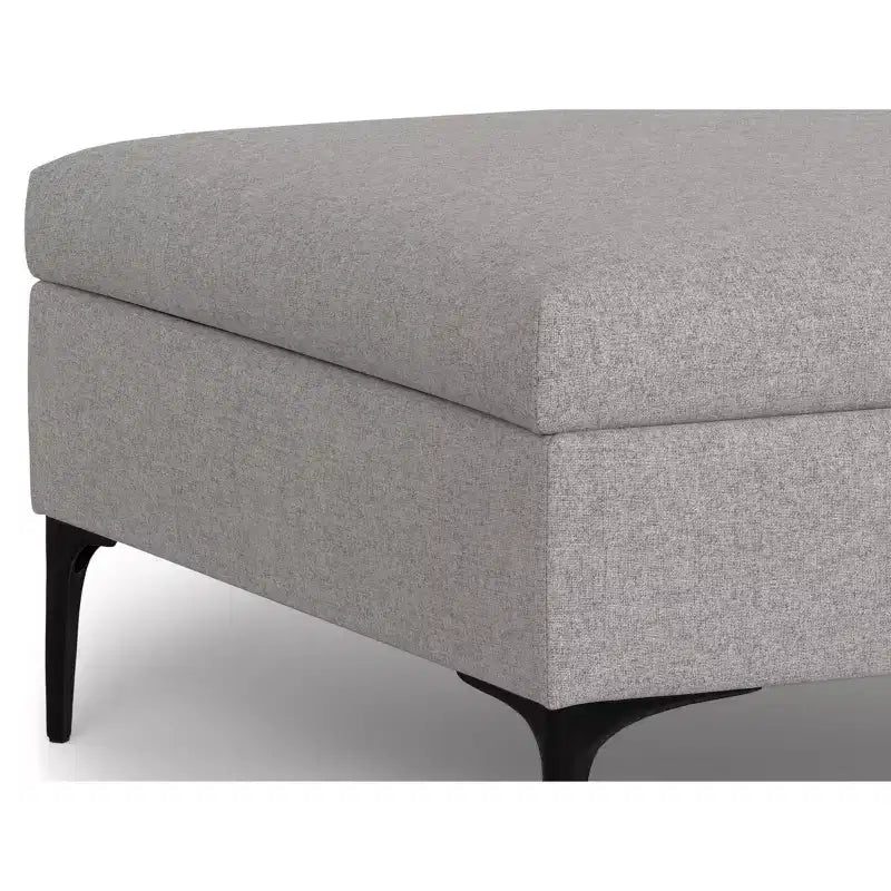 Lilah Poggiapiedi Contenitore Contemporaneo Quadrato Mid Century Largo 91 cm con Coperchio Sollevabile in Lino di Poliestere