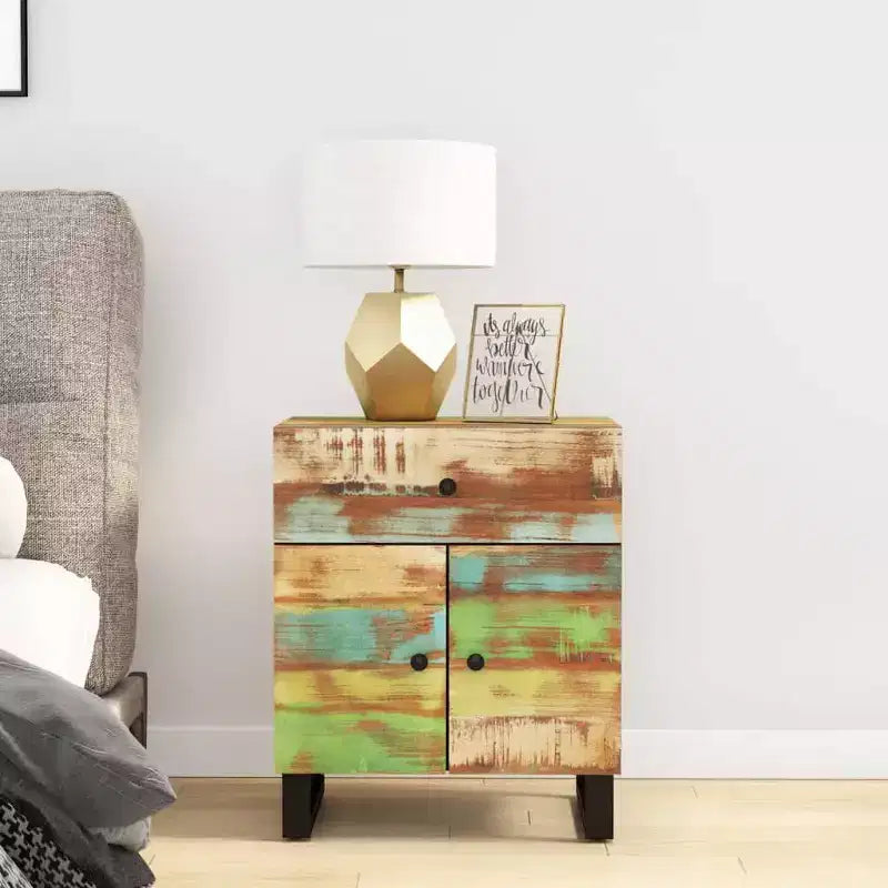 Comodino – Comodino a colori misti con spazio per il comodino