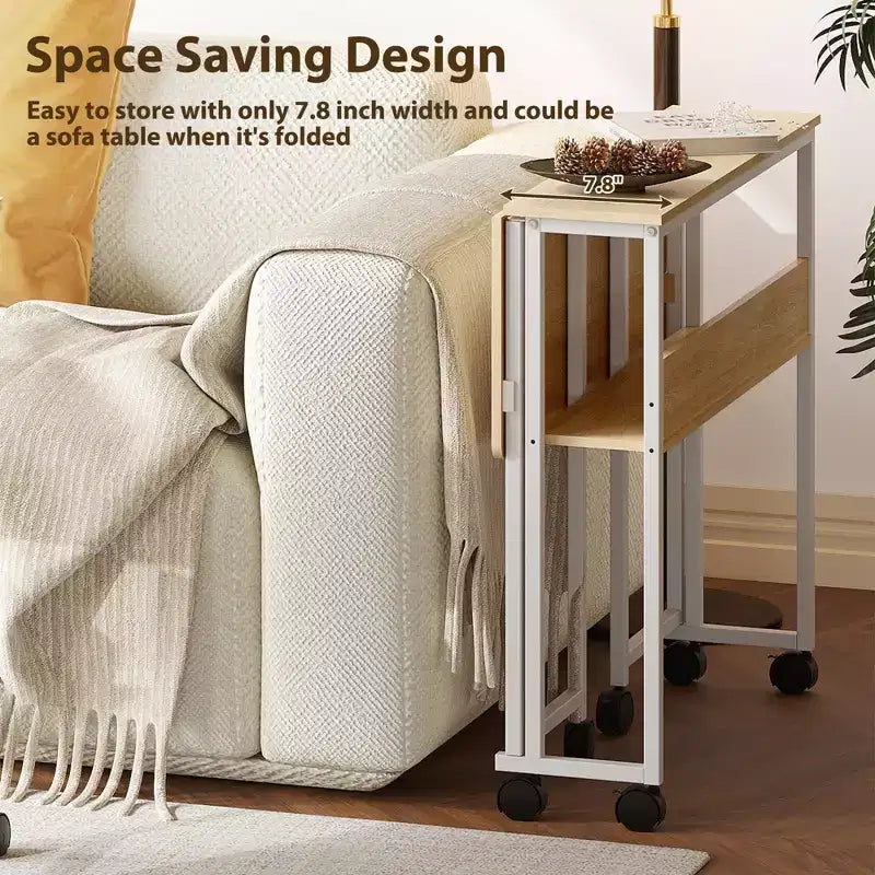 Piccola scrivania pieghevole con rotelle e ripiano portaoggetti, tavolo computer pieghevole con ruote, scrivania portatile per piccoli spazi, tavolino da divano