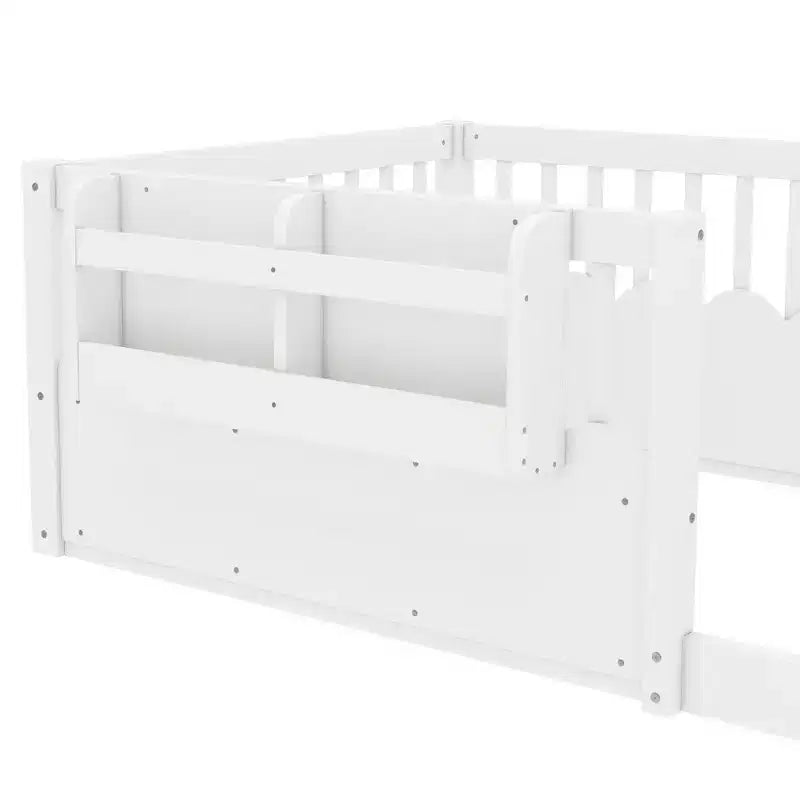 Struttura letto a pavimento Montessori per bambino, in legno, gemello/pieno/king, con recinzione rialzata e libreria, a basso profilo - ModernLuxe