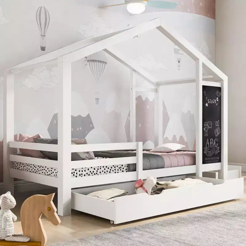 Letto a capanna a grandezza naturale con lavagna e cassetti, due opzioni di montaggio, struttura letto con spondine, non è necessario il box spring, design salvaspazio