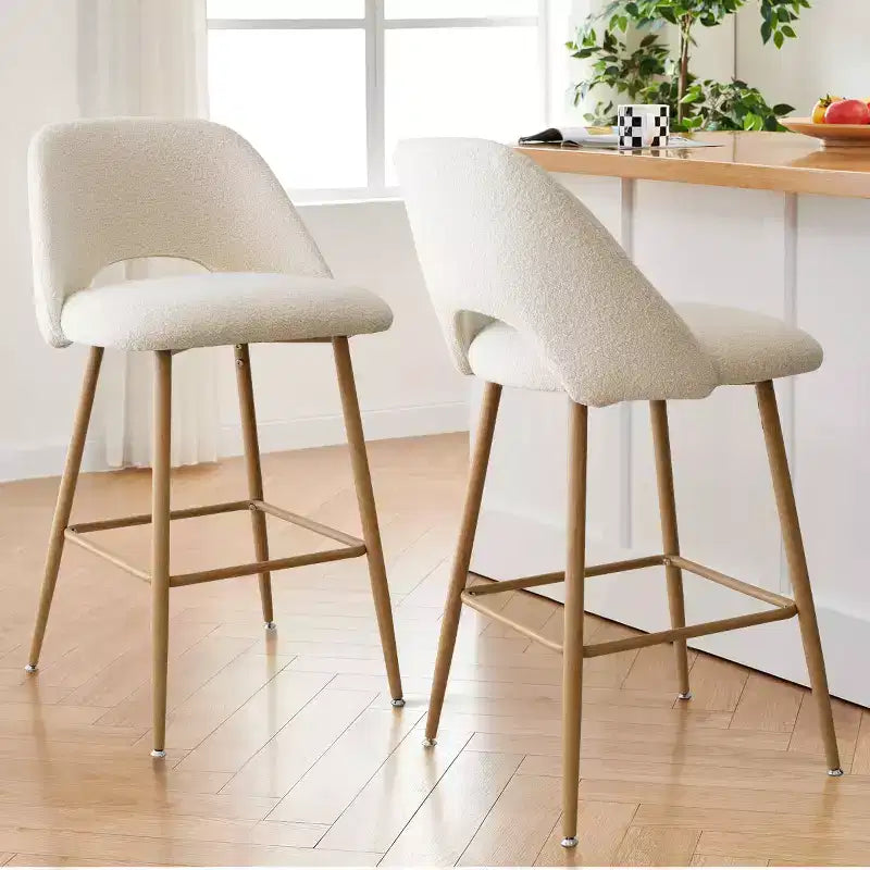 Set di 4 Sgabelli da Bar con Schienale in Bouclé, Altezza Bancone, Sgabelli da Colazione da 27" in Stile Moderno di Metà Secolo con Gambe in Metallo Effetto Legno - Panipeachy