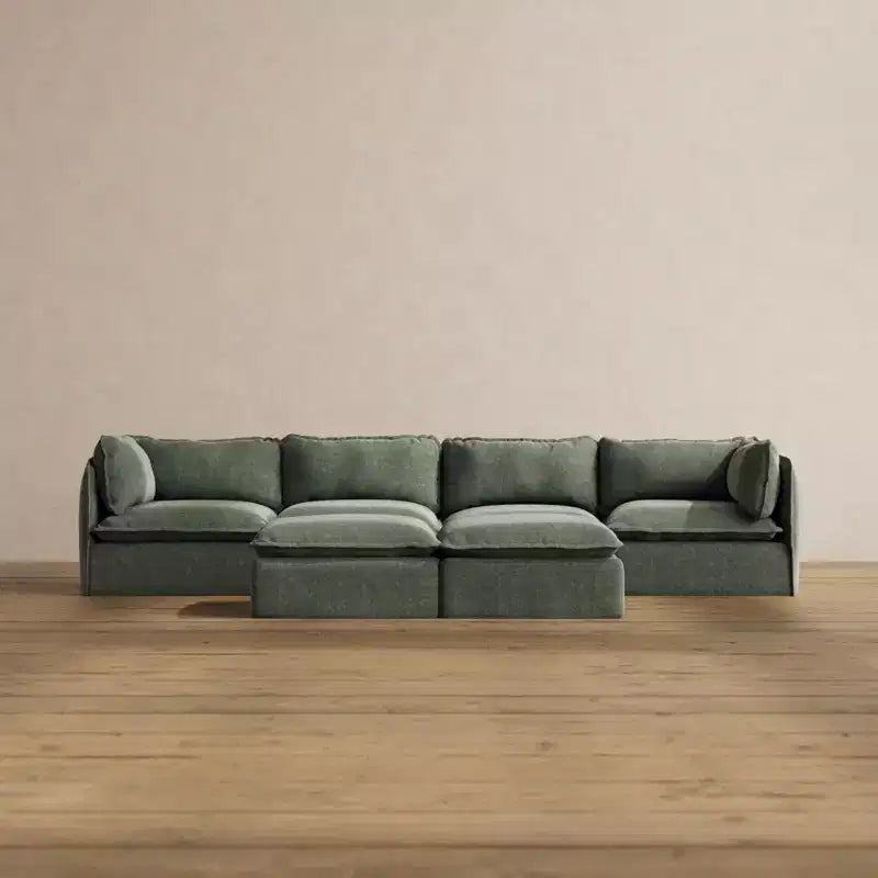 Divano modulare lavabile a 4 posti Anabei + ottomana a panca | Seduta Deluxe+ e Cuscino Cloud