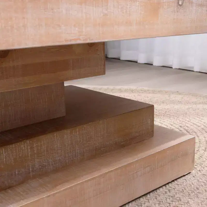 Tavolino da caffè rettangolare GDFStudio Halston moderno rustico in legno con base a blocchi