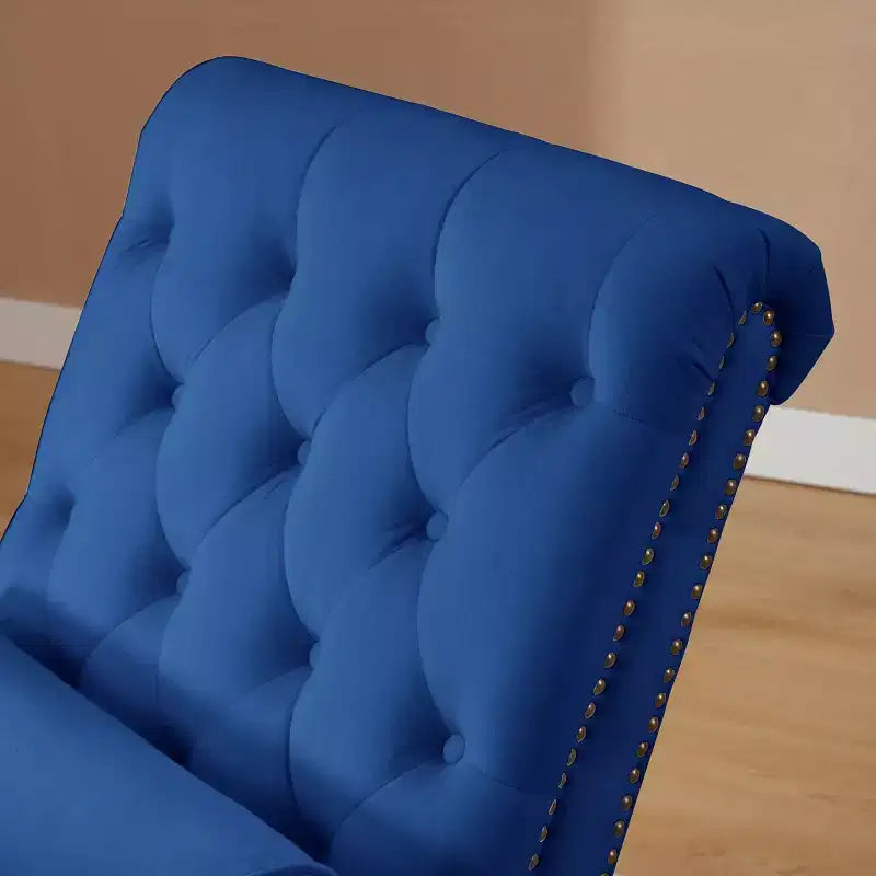 GDFStudio Parley Chaise Longue Rivestita in Velluto Vintage con Schienale Trapuntato e Bordi con Borchie