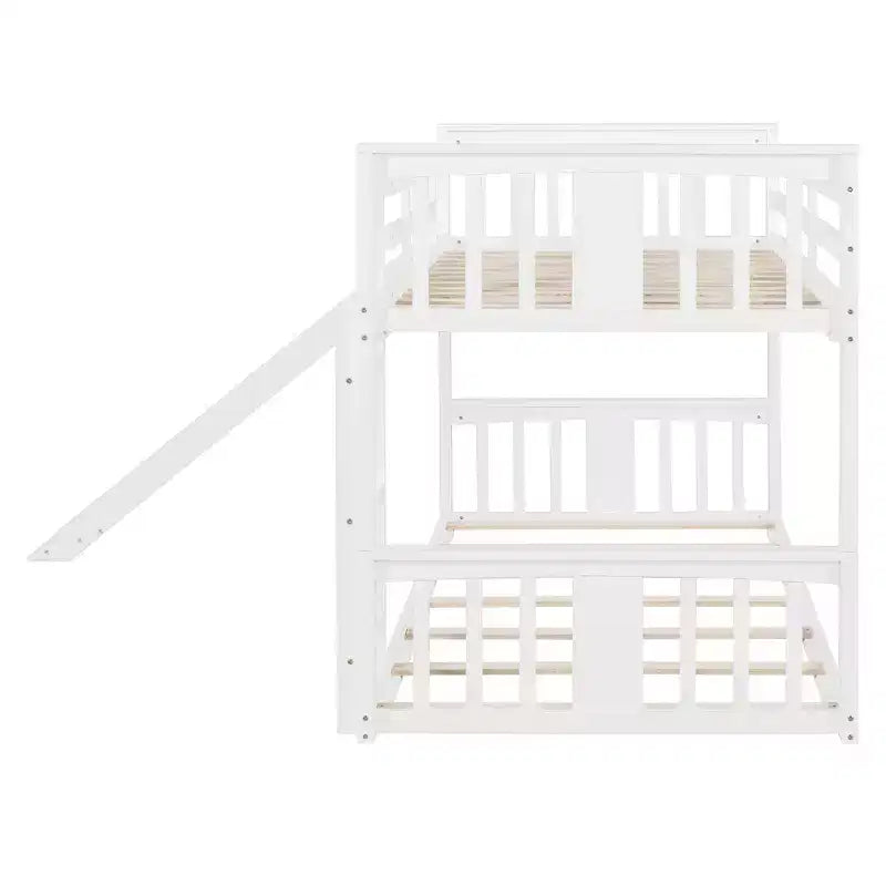 Letto a castello basso in legno Luxystar Twin over Twin con scivolo reversibile per la cameretta dei bambini