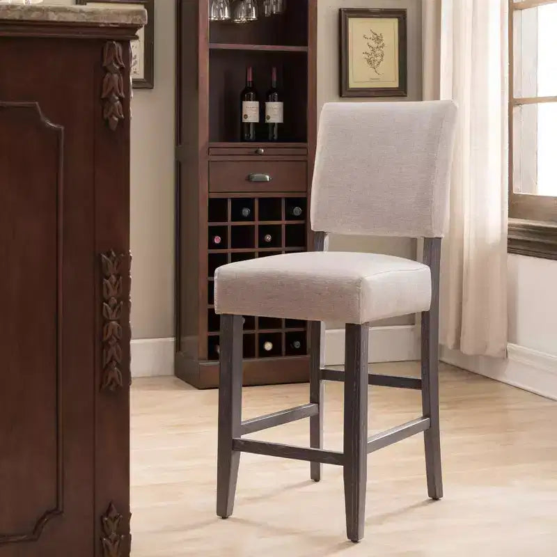 Set di 2 sgabelli da bar altezza bancone grigi - Leick Home: Lino imbottito, schienale imbottito, struttura in legno