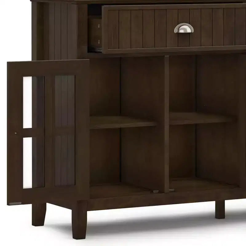 WyndenHall Normandy Grande Credenza a buffet Marrone Brunetta