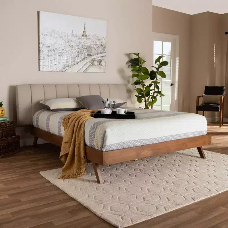 Baxton Studio King Brita Letto a Piattaforma in Noce Beige: Moderno Telaio Imbottito con Testiera