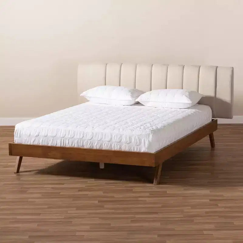 Baxton Studio King Brita Letto a Piattaforma in Noce Beige: Moderno Telaio Imbottito con Testiera