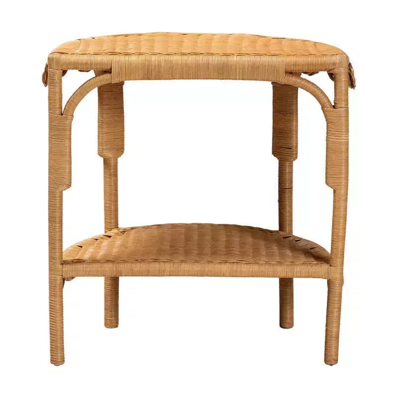 bali & pari Tavolino console in rattan con bordo smerlato Paisley, miele chiaro