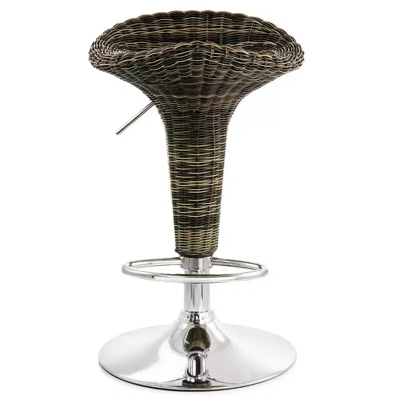 Sgabello da bar regolabile Elama a 2 pezzi in rattan marrone con base cromata