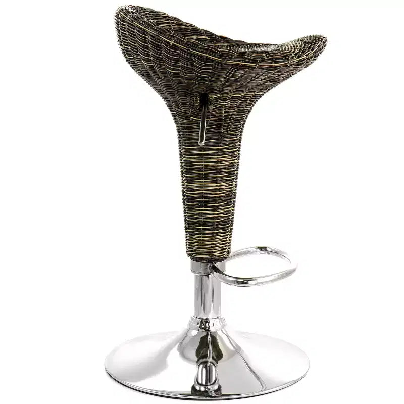 Sgabello da bar regolabile Elama a 2 pezzi in rattan marrone con base cromata