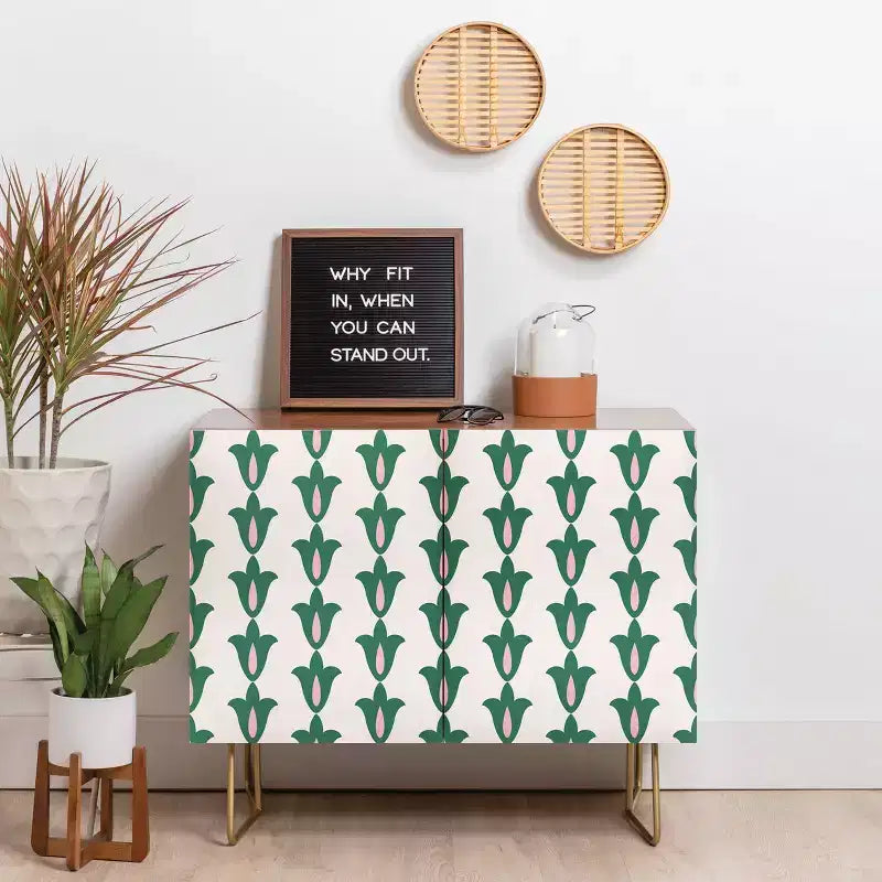 Credenza Maritza Lisa Retro con Fantasia Floreale Verde - Deny Designs
