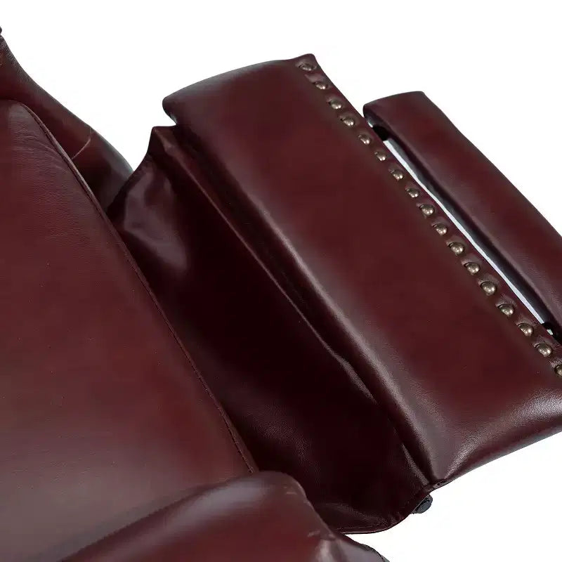 Poltrona reclinabile Justine Transitiona in legno con rivestimento in vera pelle e borchie per soggiorno e camera da letto | ART OF LIVING DESIGNS
