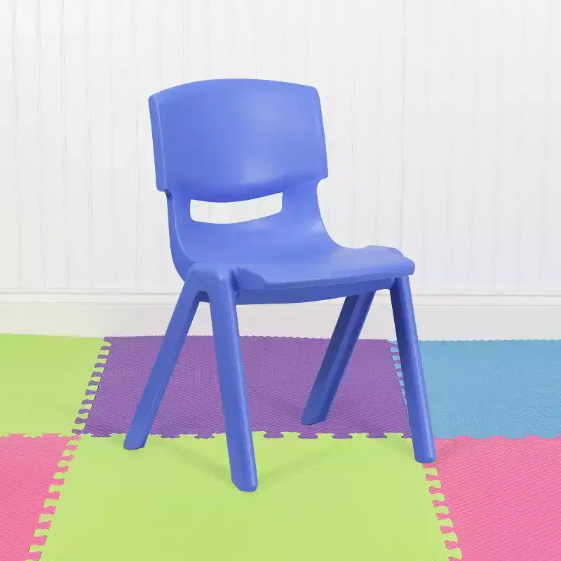 Sedia impilabile in plastica per scuola Emma e Oliver, confezione da 5, altezza seduta 39,4 cm