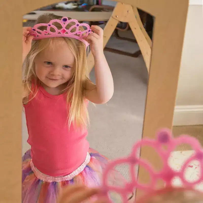 Guidecraft See and Store Dress Up Center: Mobile Porta-Abiti e Costumi per Bambini, Organizzatore Appendibile per Armadio con Specchio e Contenitori