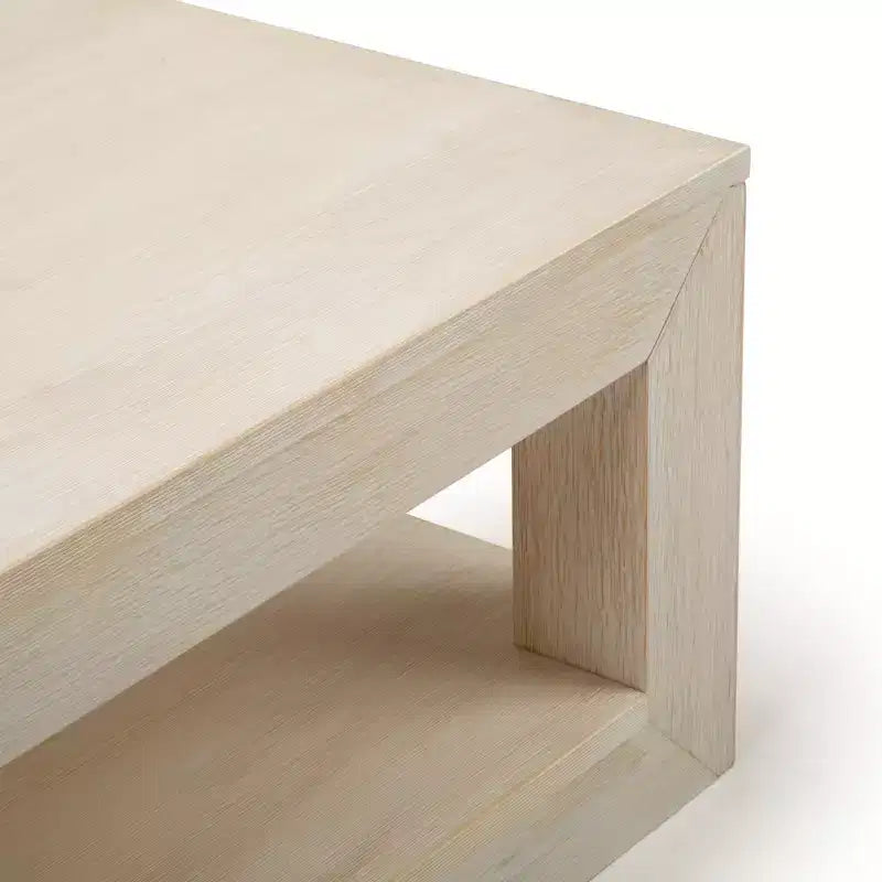 Tavolino da salotto rettangolare moderno Plank+Beam 40 con ripiano, Tavolo in legno massiccio con contenitore