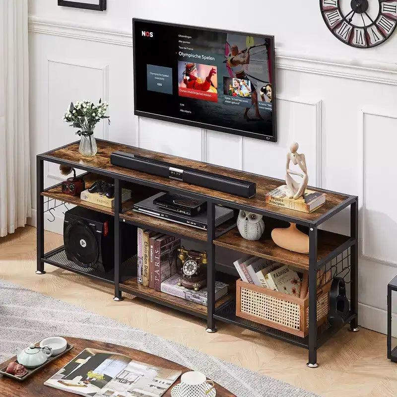 Mobile TV VECELO da 65 pollici, Centro Intrattenimento con Ripiani e Ganci, Tavolo Console Moderno a 3 Livelli in Legno