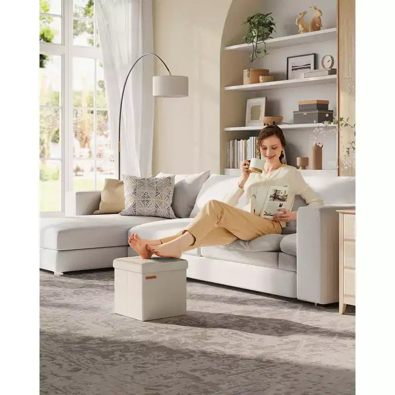 SONGMICS 30 cm Poggiapiedi con Contenitore, Sgabello Pieghevole, Pouf Contenitore, Panca da Ingresso