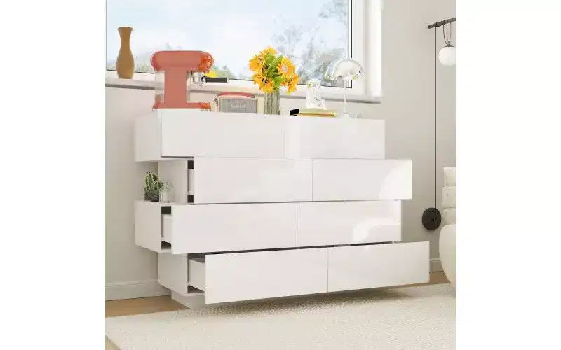 Cassettiera Famapy con struttura bianca non abbinata dal design creativo, 8 cassetti