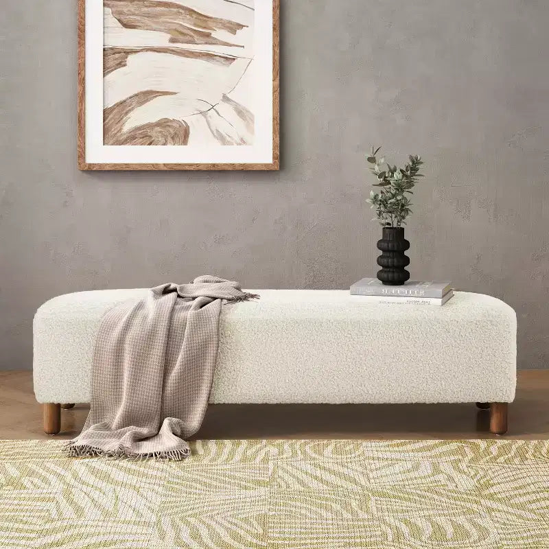 Poggiapiedi imbottito in legno Felix di Christopher Knight Home