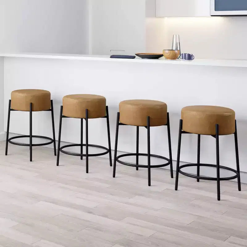 Set di 4 sgabelli da bar senza schienale Isaac Nathan James