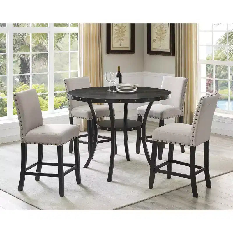 Sgabelli da bancone Roundhill Furniture Biony in tessuto con finiture borchiate, Tan, Set da 2